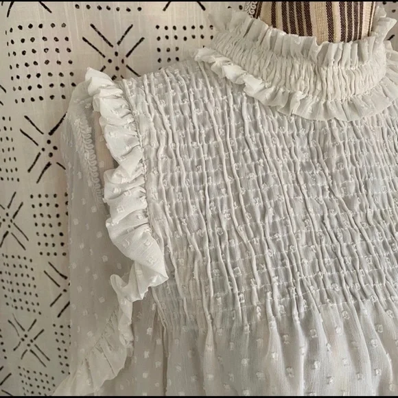 SOLD 💗 Zara Trafuluc Collection White Ruffle Long Sleeve Blouse - Picture 6 of 8